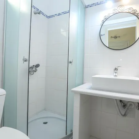 The Mayflower & 3* مورايتيكا