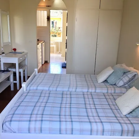 The Mayflower & شقة فندقية مورايتيكا