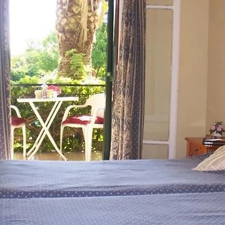 公寓式酒店 五月花酒店 3*