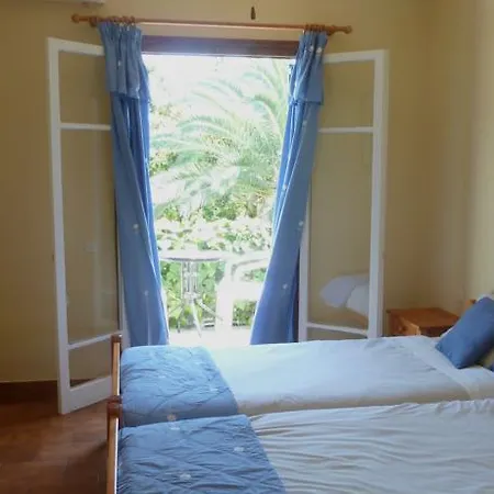 Hotel de apartamente The Mayflower & Moraitika