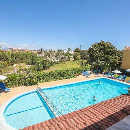 Hotel de apartamente The Mayflower & Moraitika