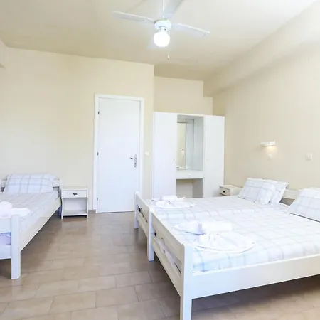 The Mayflower & Hotel de apartamente 3*